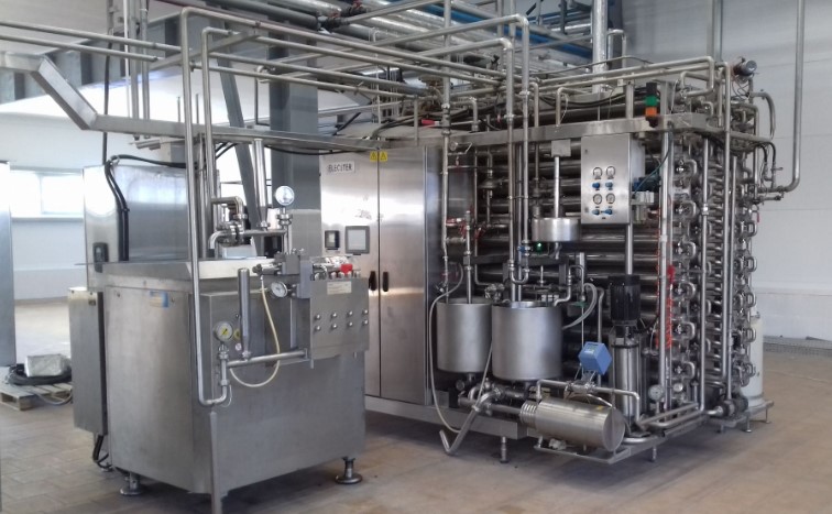 Промышленный пастеризатор молока